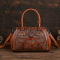 Florina - Handtasche aus Leder mit Gravur und floralem Muster