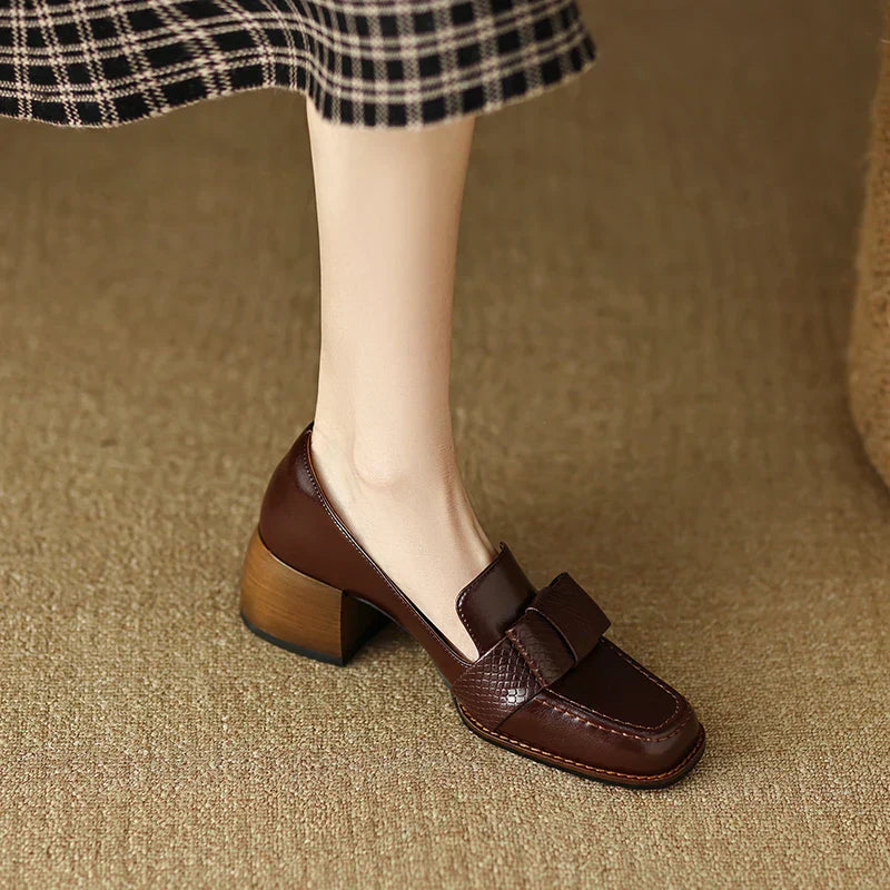 Contessa Knoten Loafers